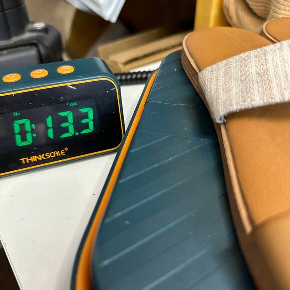 Universal Thread Slide Sandals Women’s US 10 Tan Open Toe Flat Slip On Comfort - Picture 10 of 10